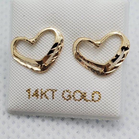 14 KT Gold Heart Earrings - Picture 4 of 7